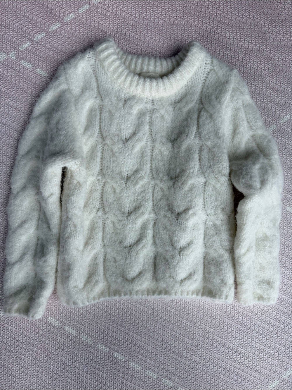 Vignette fuzzy Sweater 2T